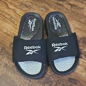 Reebok Black White Adjustable Gel Sole Slides Kids Size 12